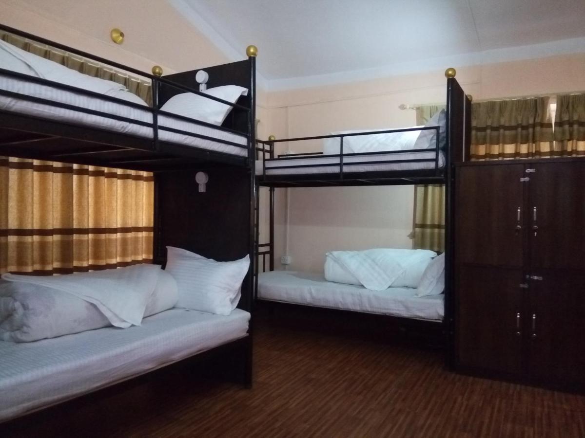 Hostel Himalaya Kathmandu Exteriör bild
